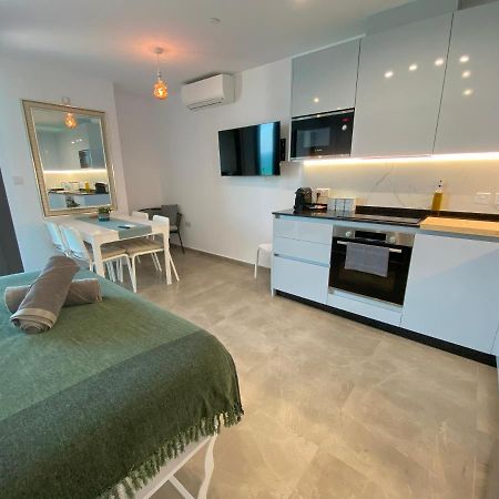 New Luxury Sunrise Oceanview Apartment In Gibraltar Zewnętrze zdjęcie