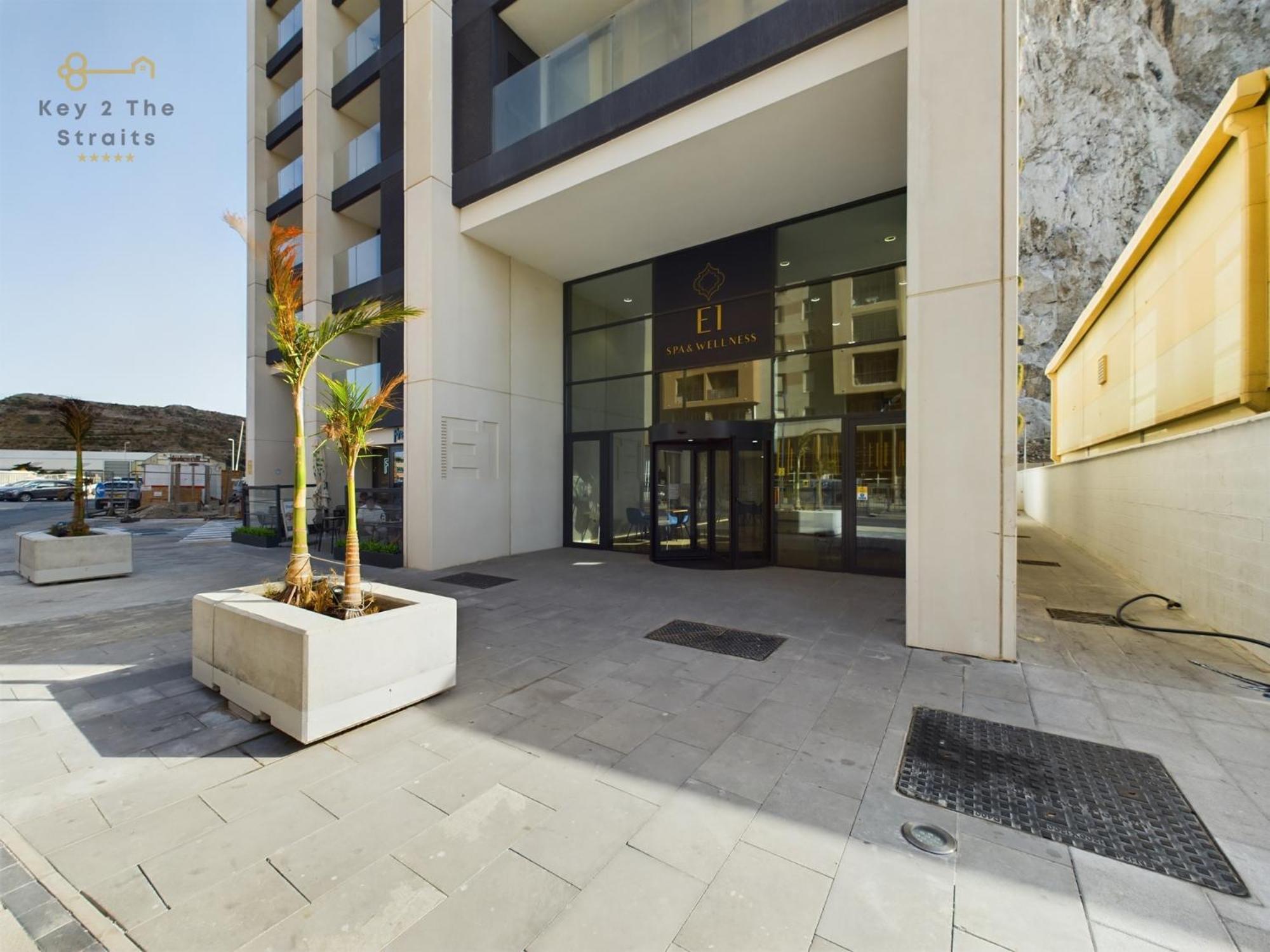 New Luxury Sunrise Oceanview Apartment In Gibraltar Zewnętrze zdjęcie